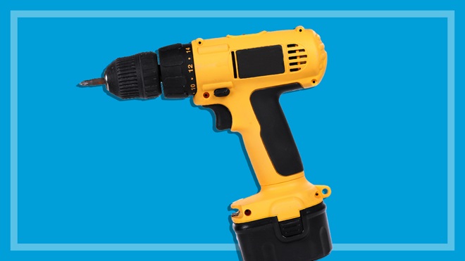cordless_drill_on_blue_background